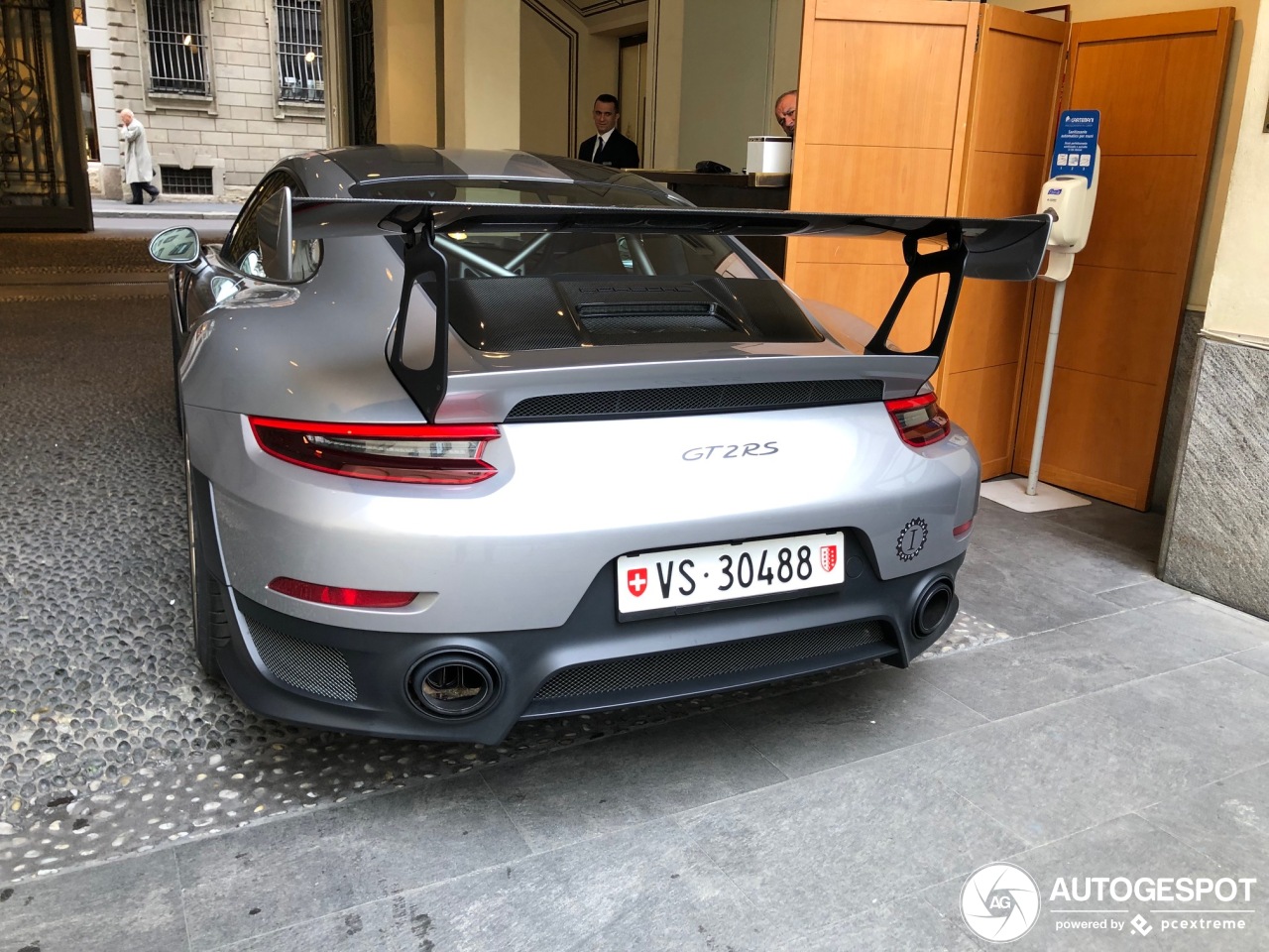 Porsche 991 GT2 RS Weissach Package