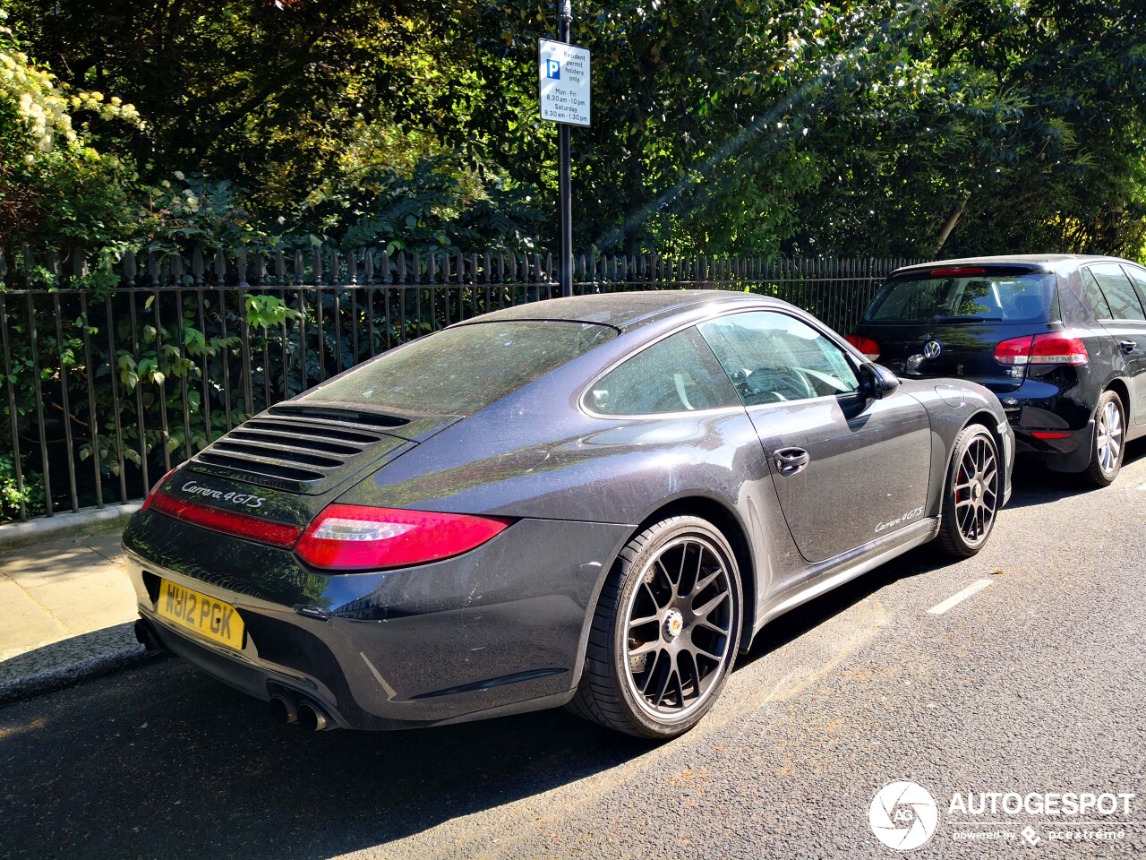 Porsche 997 Carrera 4 GTS