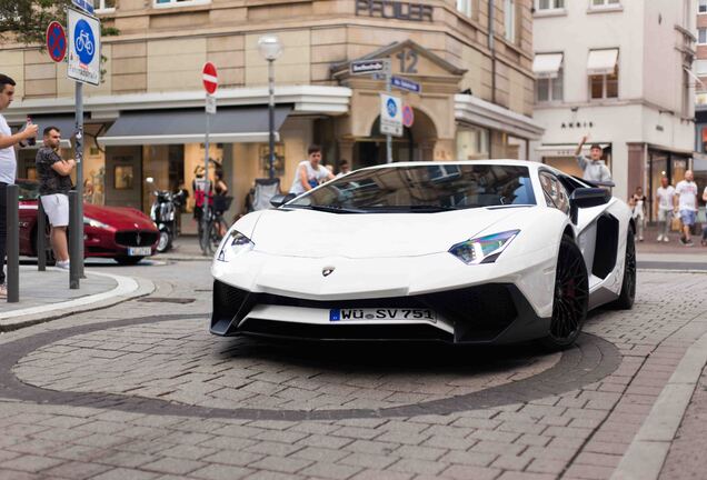 Lamborghini Aventador LP750-4 SuperVeloce