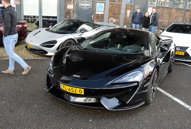 McLaren 570S