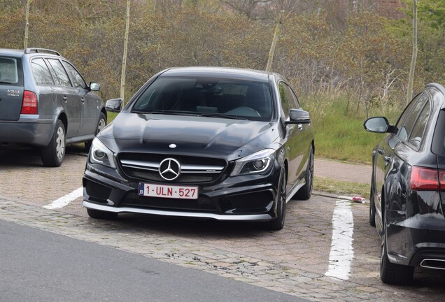 Mercedes-Benz CLA 45 AMG Shooting Brake