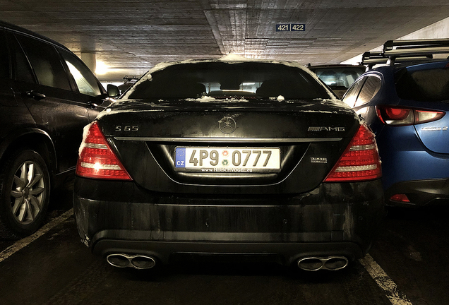 Mercedes-Benz S 65 AMG V221 2010