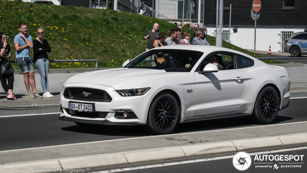 Ford Mustang GT 2015