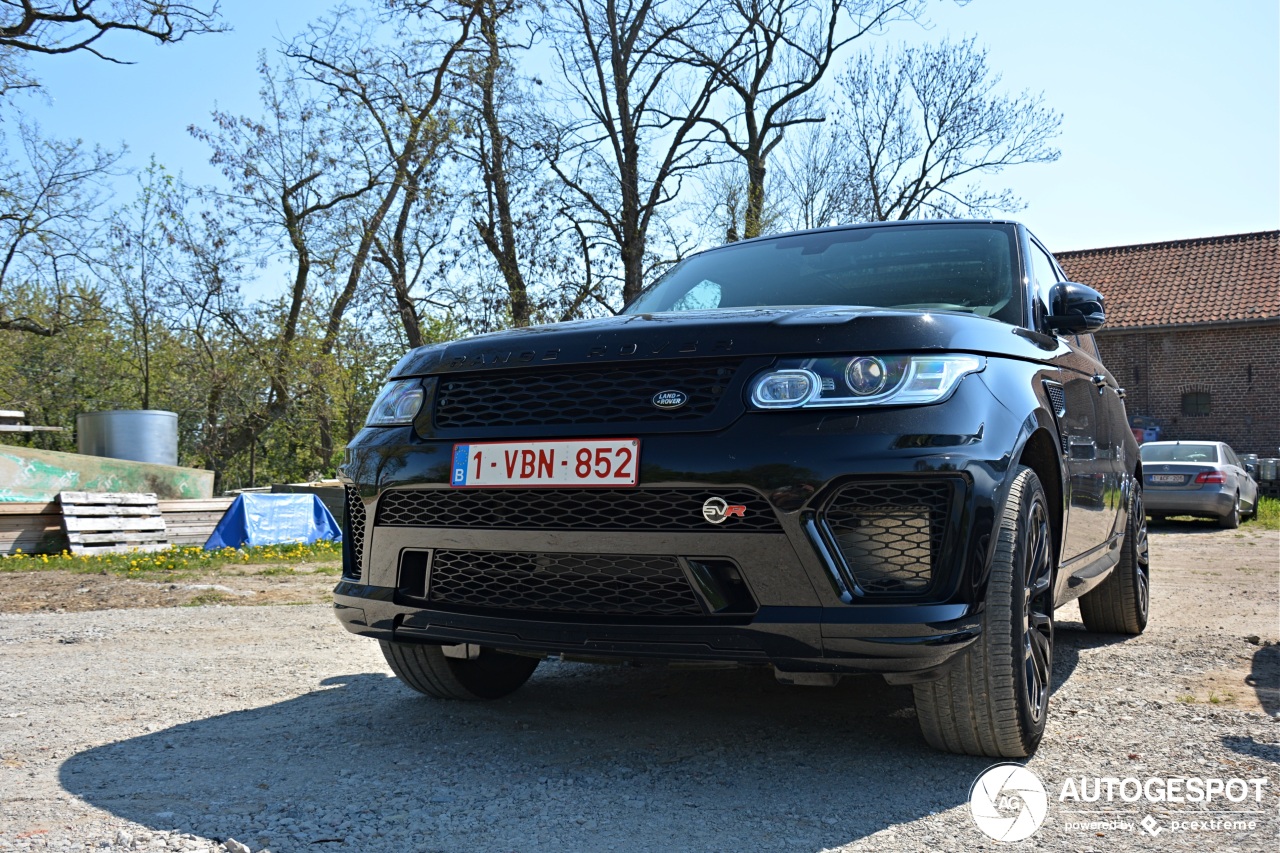 Land Rover Range Rover Sport SVR