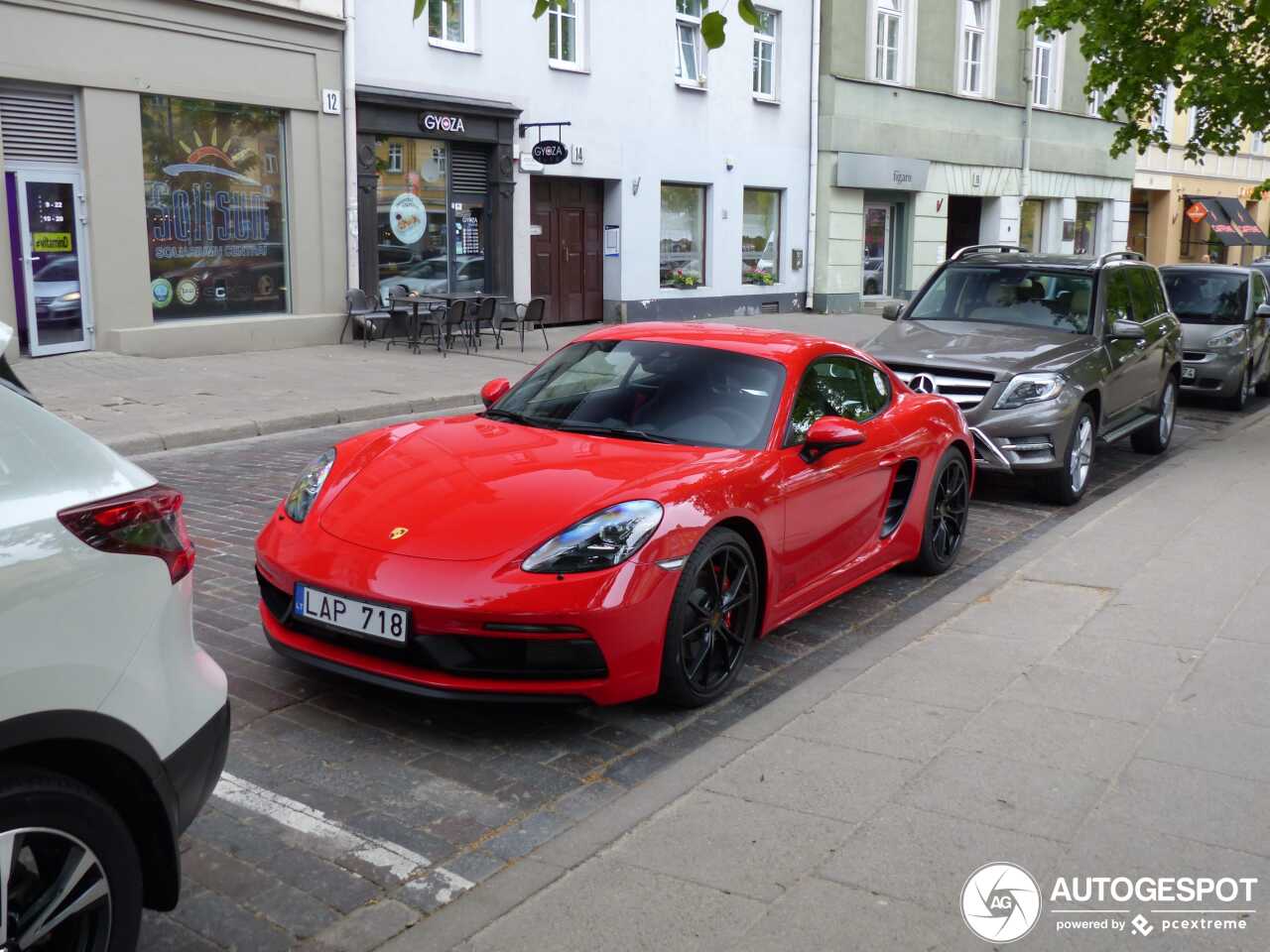 Porsche 718 Cayman GTS