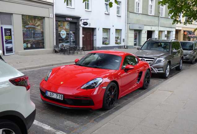 Porsche 718 Cayman GTS