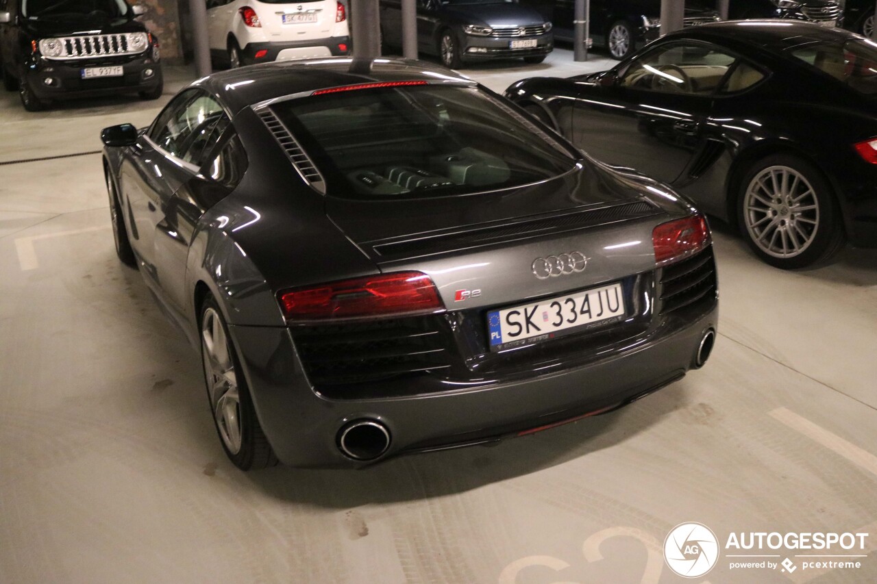 Audi R8 V10 2013