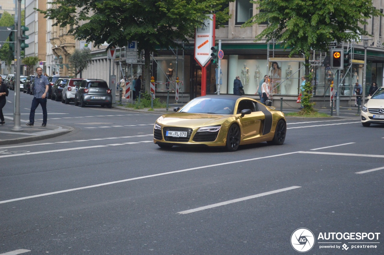 Audi R8 2013