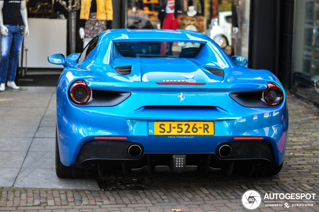 Ferrari 488 Spider