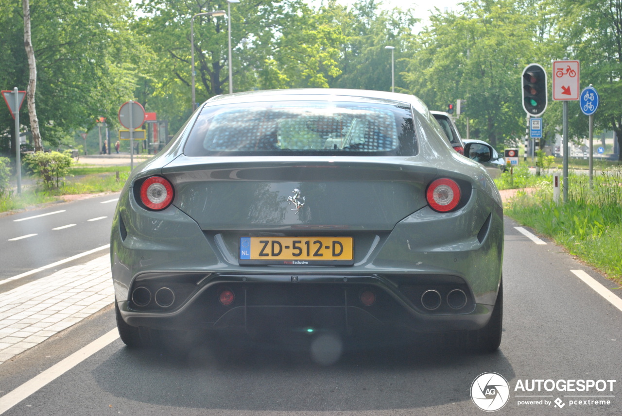 Ferrari FF