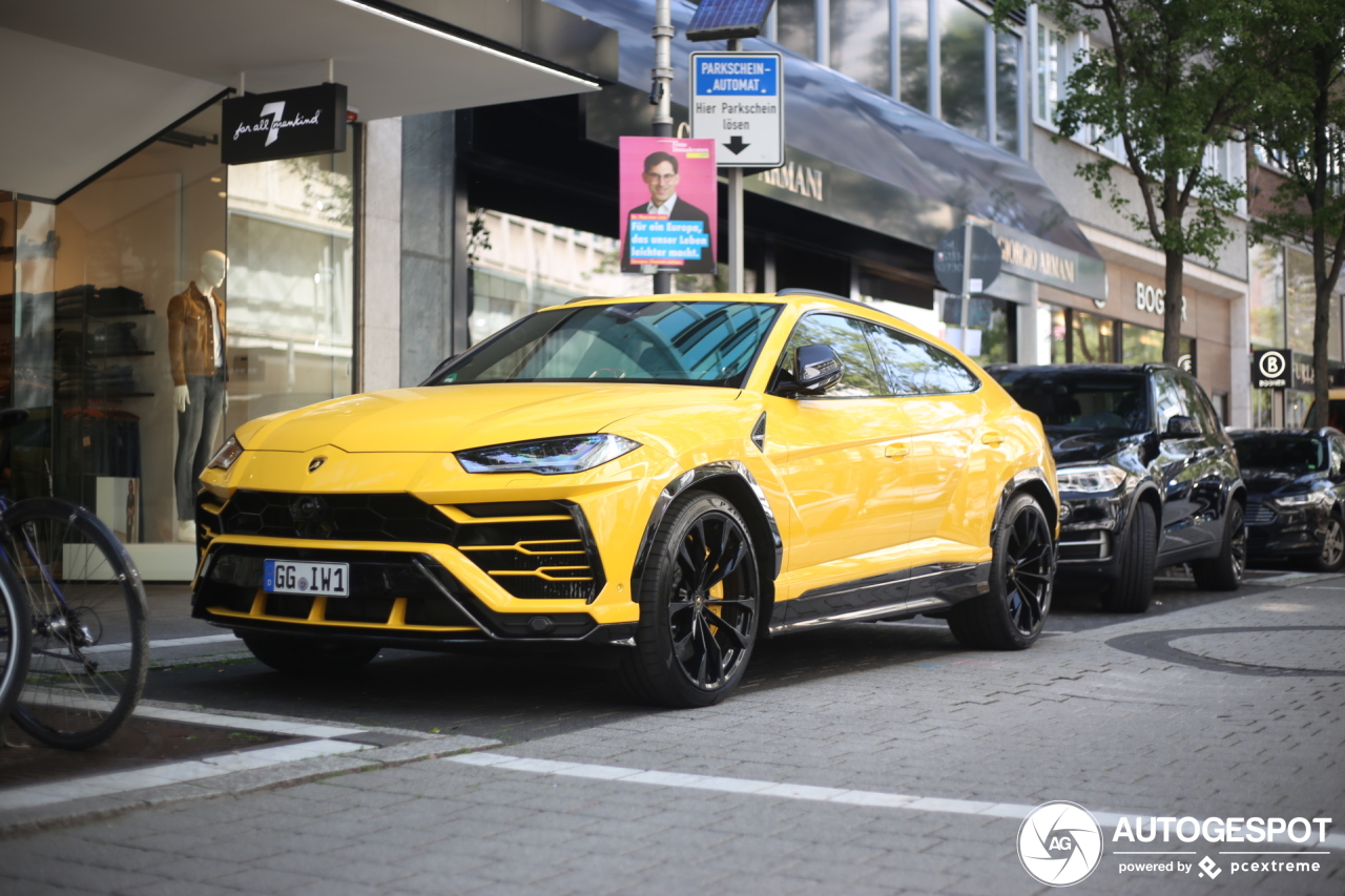 Lamborghini Urus