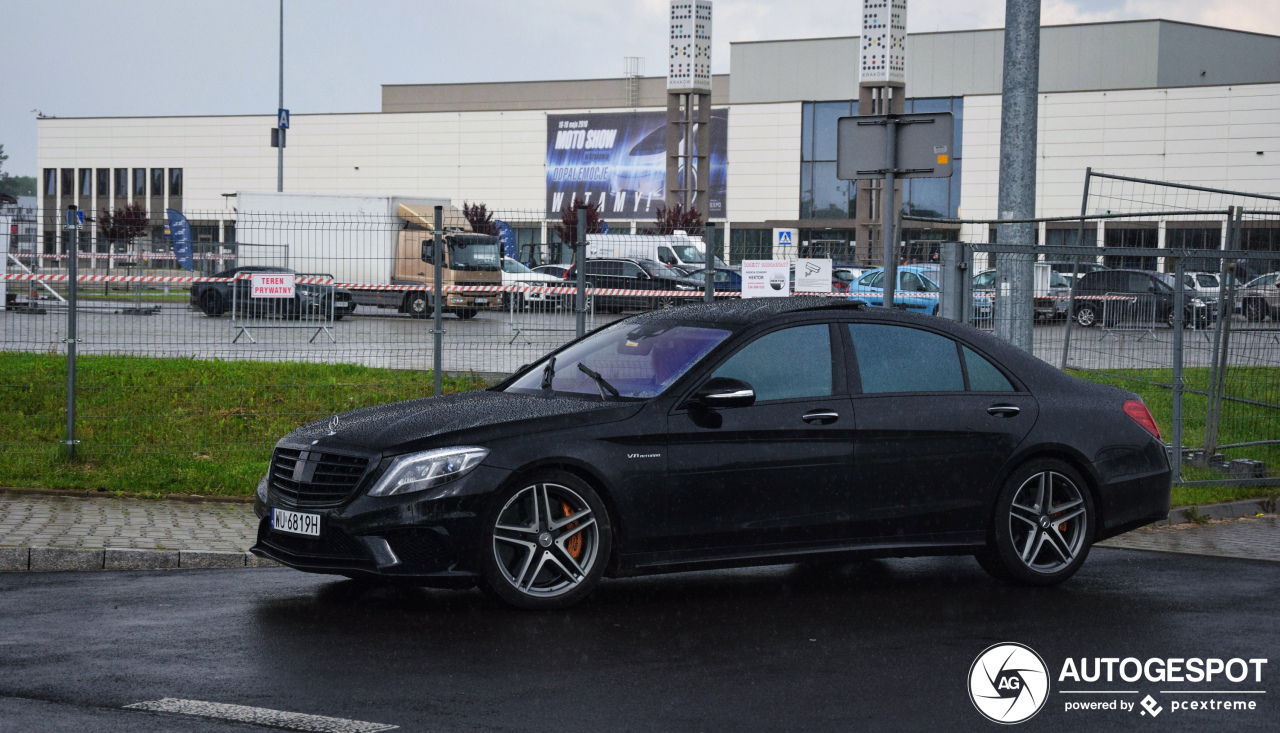 Mercedes-AMG S 63 V222