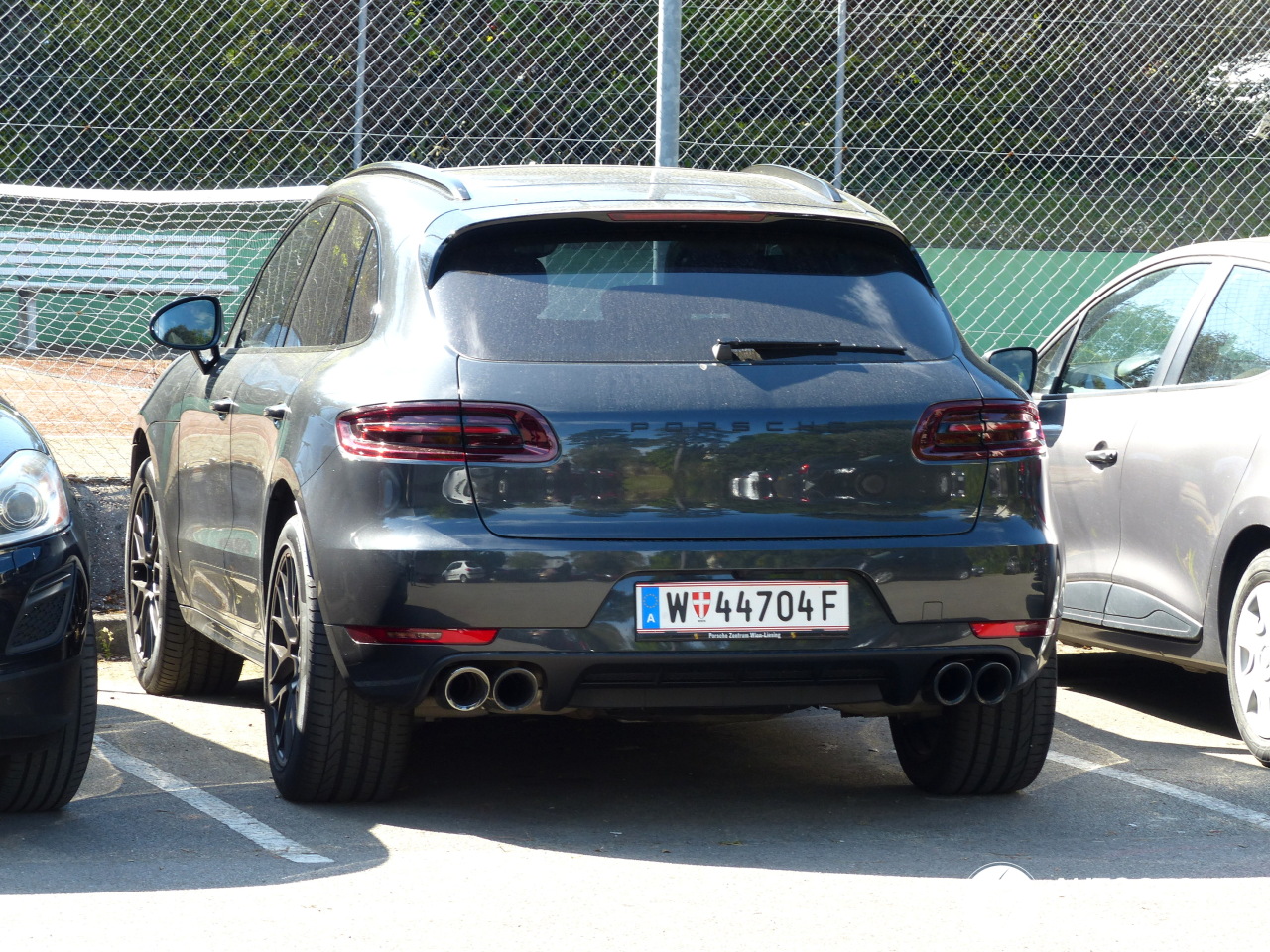 Porsche 95B Macan GTS