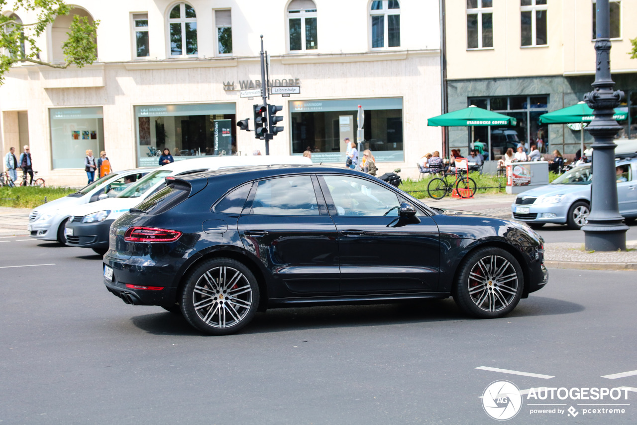 Porsche 95B Macan Turbo