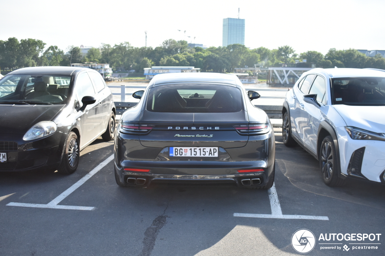 Porsche 971 Panamera Turbo S E-Hybrid