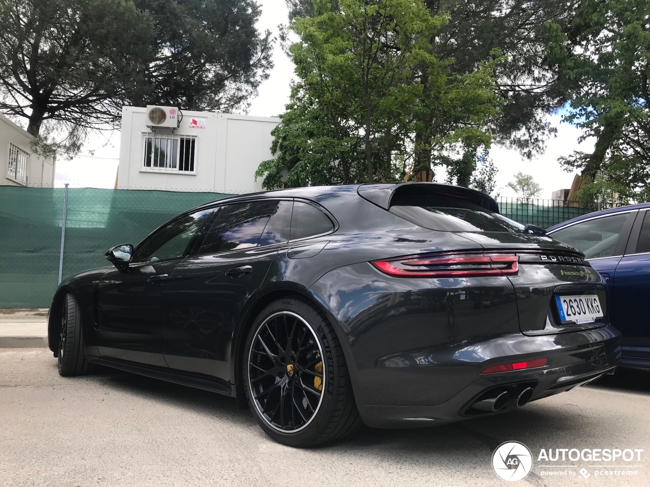 Porsche 971 Panamera Turbo S E-Hybrid Sport Turismo