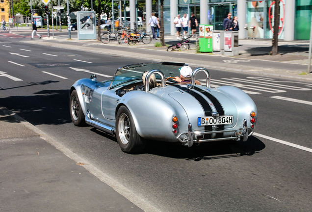 AC Cobra 427