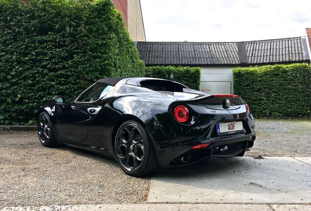 Alfa Romeo 4C Spider