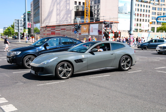 Ferrari GTC4Lusso