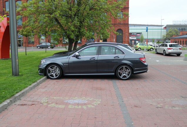 Mercedes-Benz C 63 AMG W204