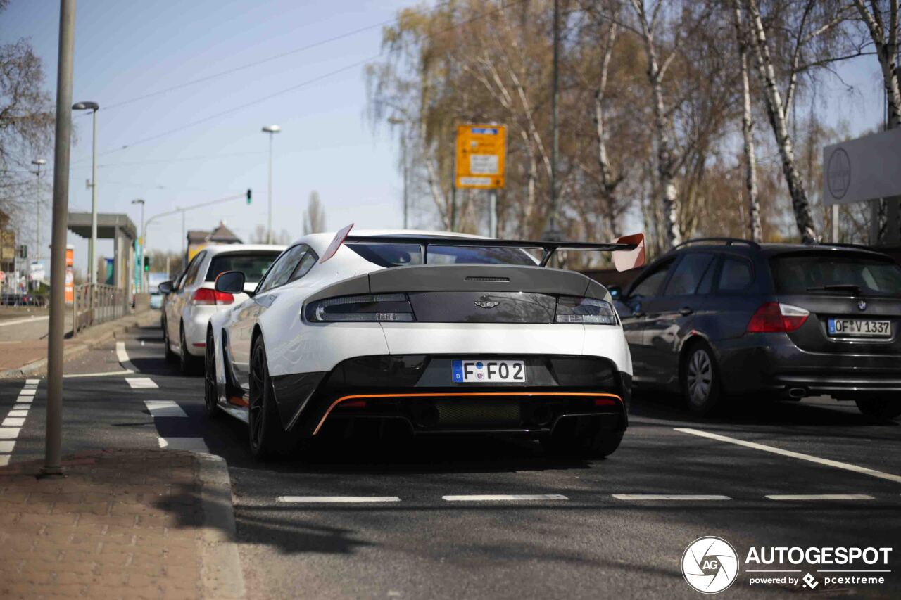 Aston Martin Vantage GT12