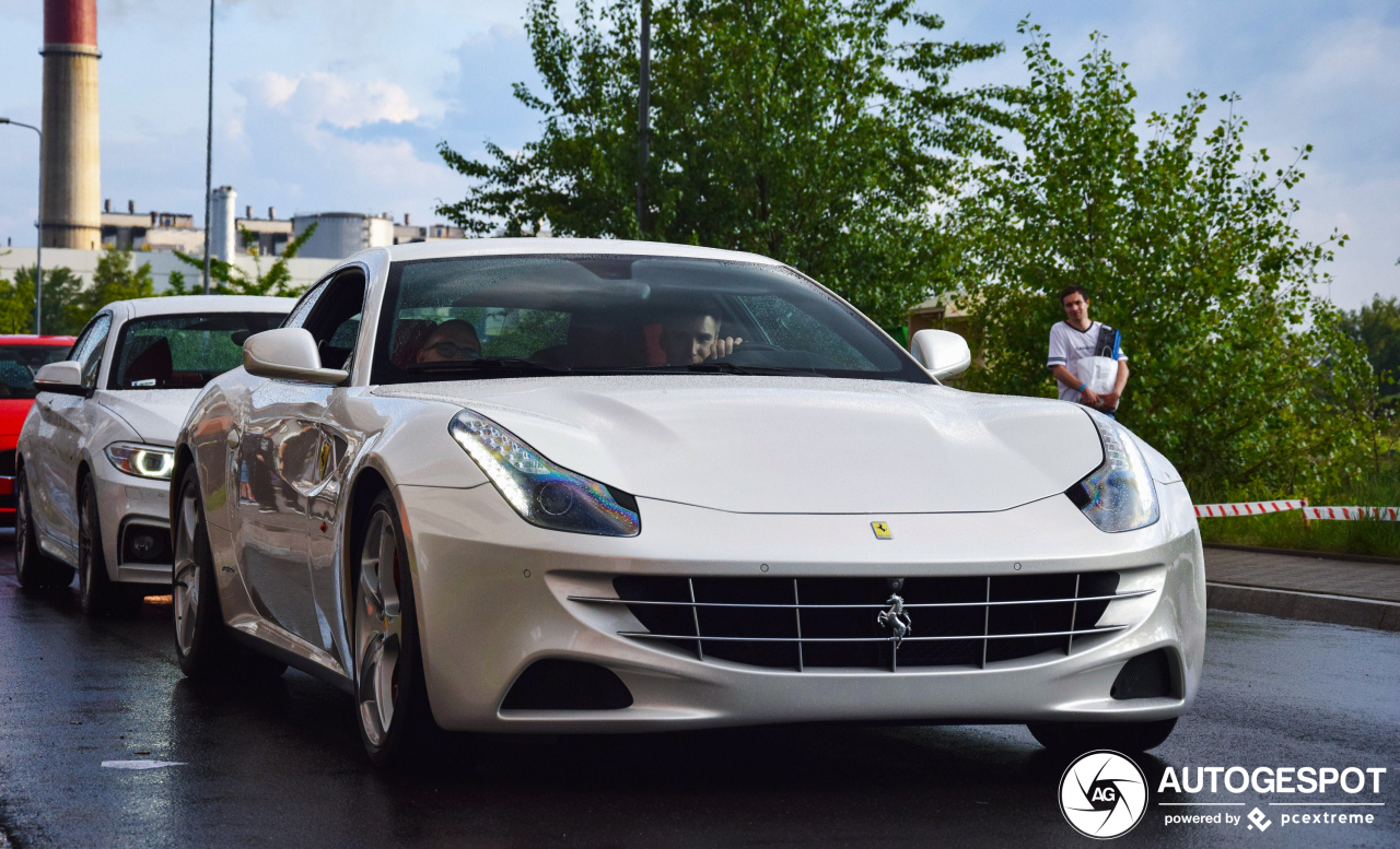 Ferrari FF