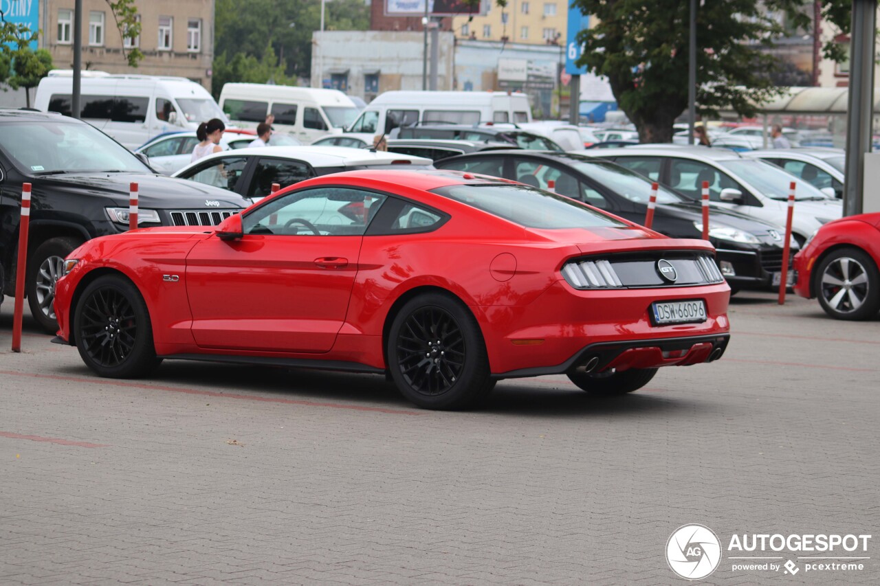 Ford Mustang GT 2015