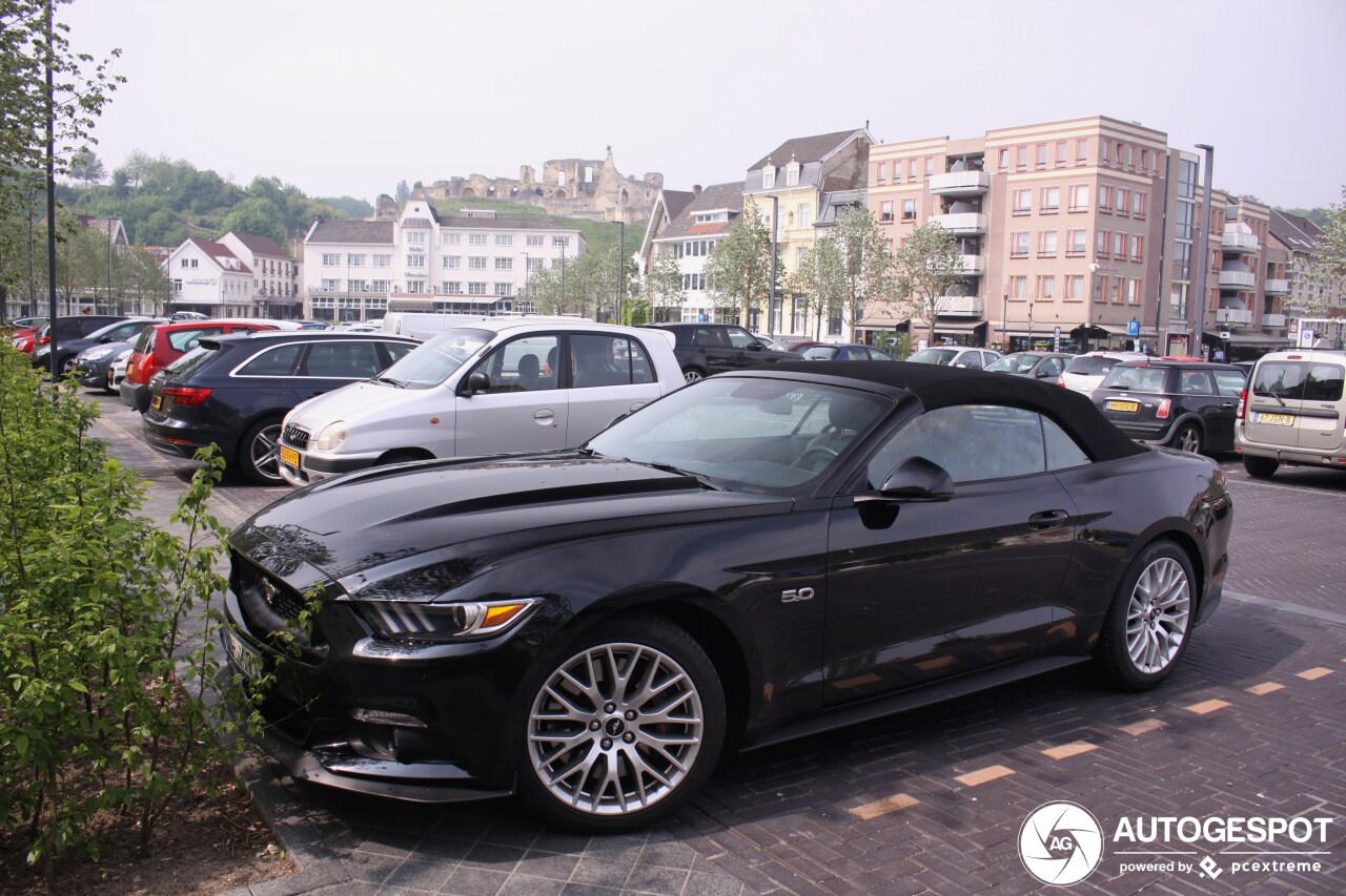 Ford Mustang GT Convertible 2015