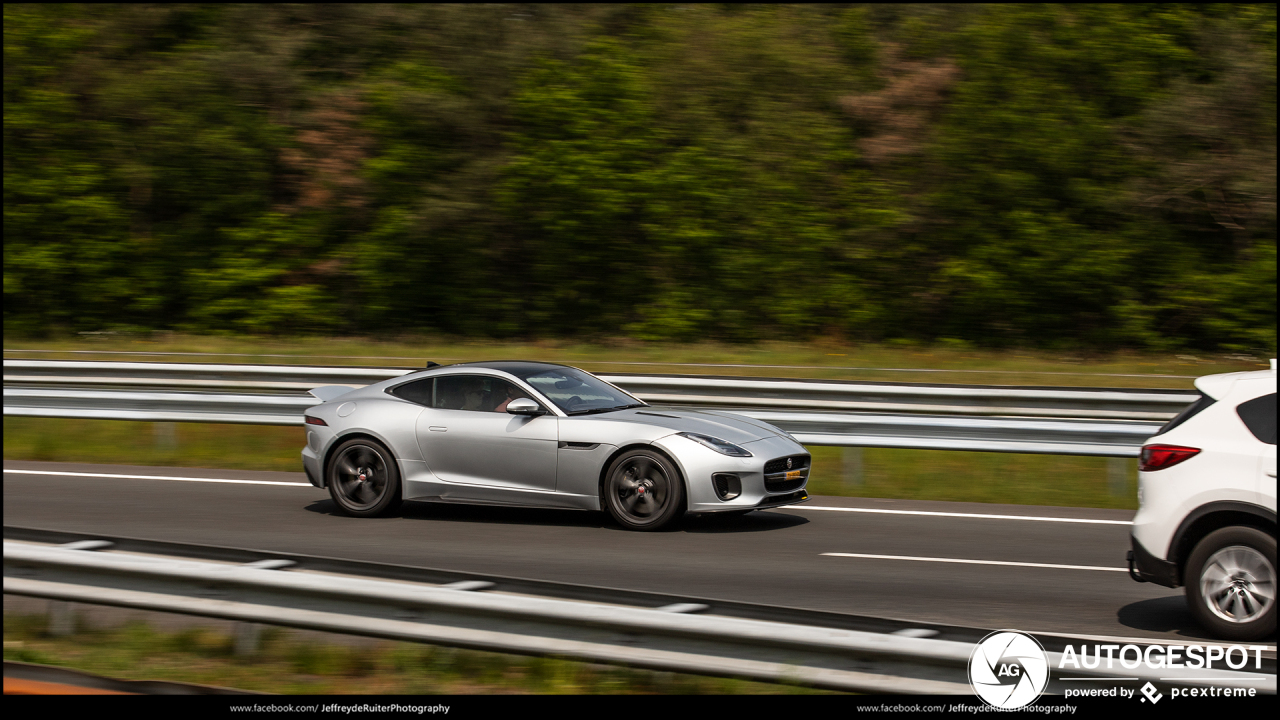 Jaguar F-TYPE 400 Sport Coupé