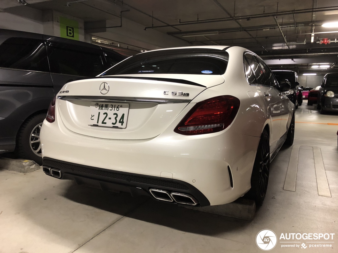 Mercedes-AMG C 63 S W205 Edition 1