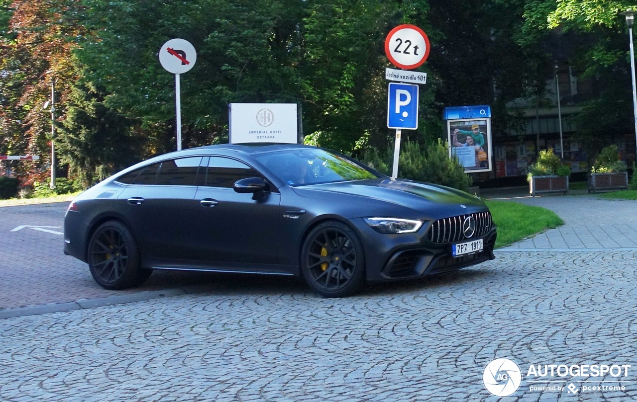 Mercedes-AMG GT 63 S X290