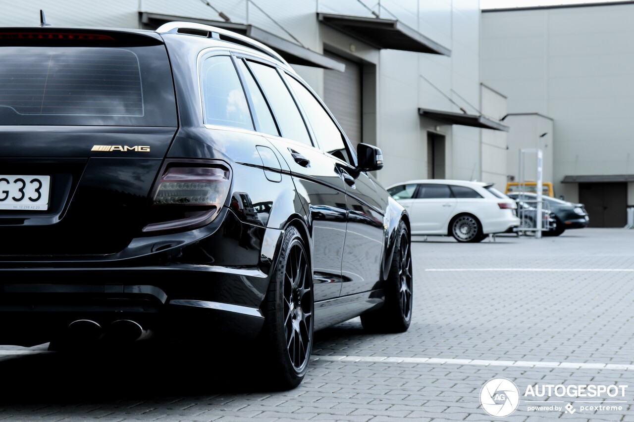 Mercedes-Benz C 63 AMG Estate