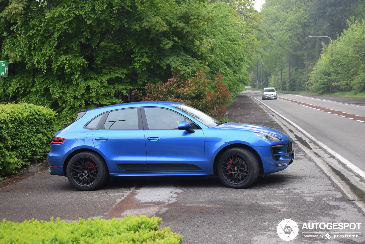 Porsche 95B Macan GTS