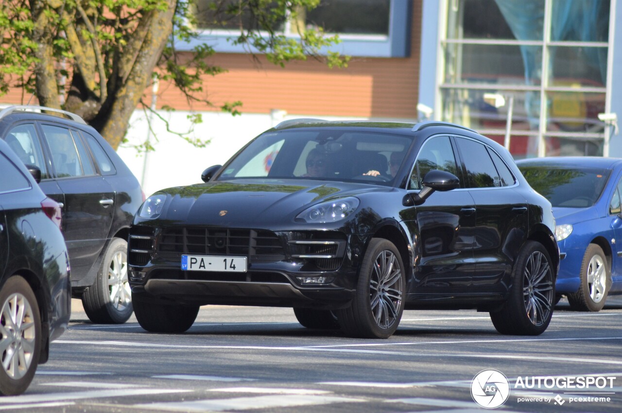 Porsche 95B Macan Turbo