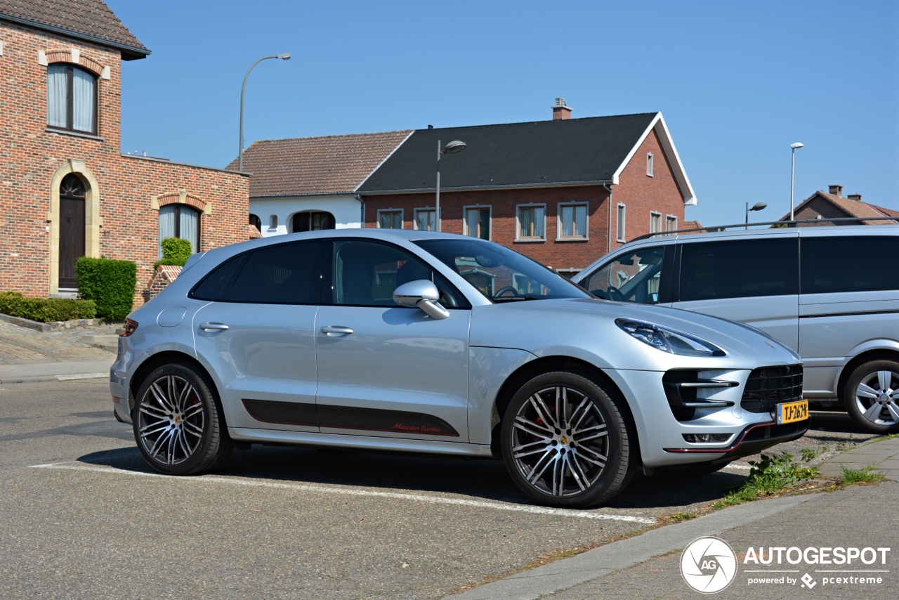 Porsche 95B Macan Turbo Exclusive Performance Edition