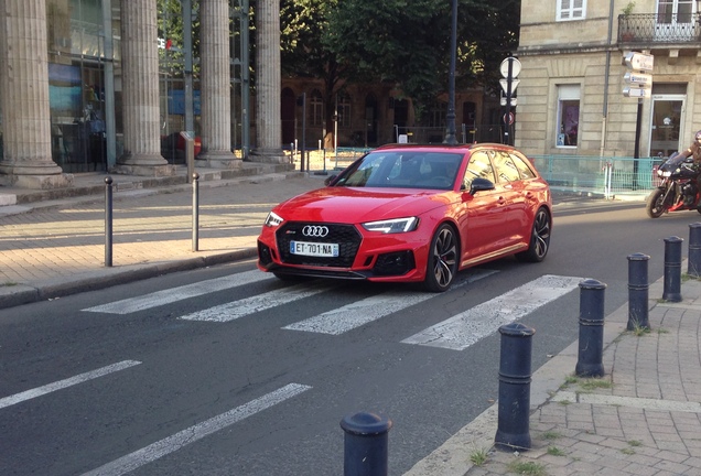 Audi RS4 Avant B9