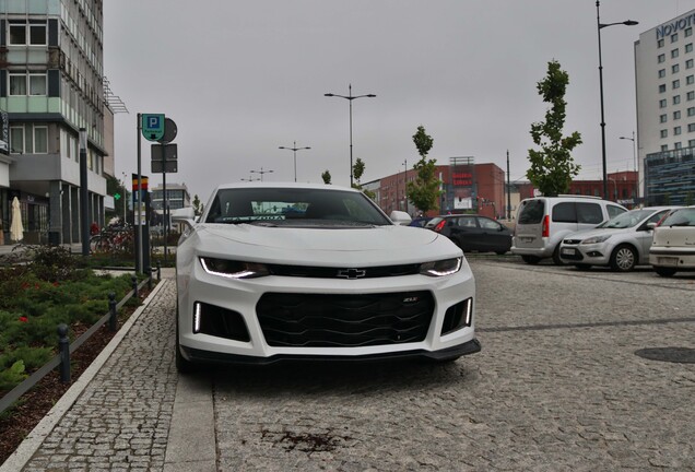 Chevrolet Camaro ZL1 2016