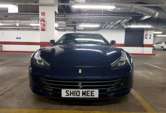 Ferrari GTC4Lusso