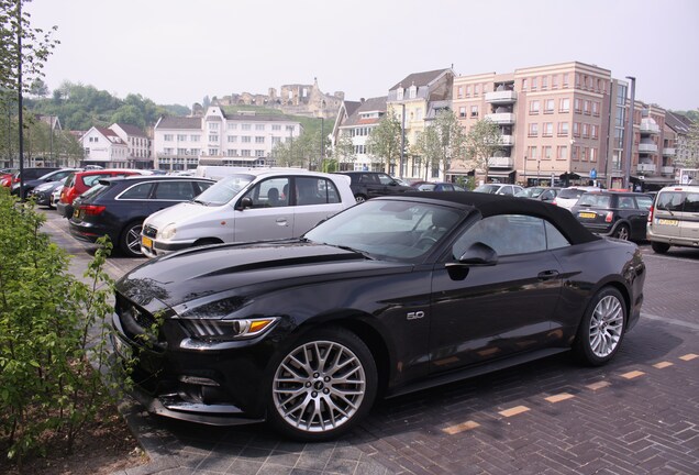 Ford Mustang GT Convertible 2015