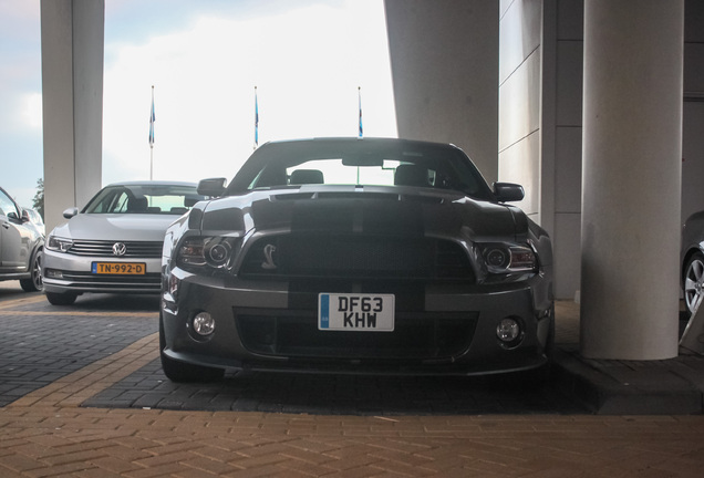 Ford Mustang Shelby GT500 2013