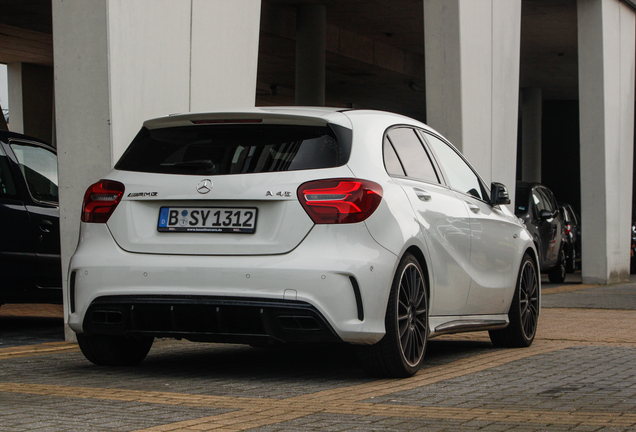 Mercedes-AMG A 45 W176 2015