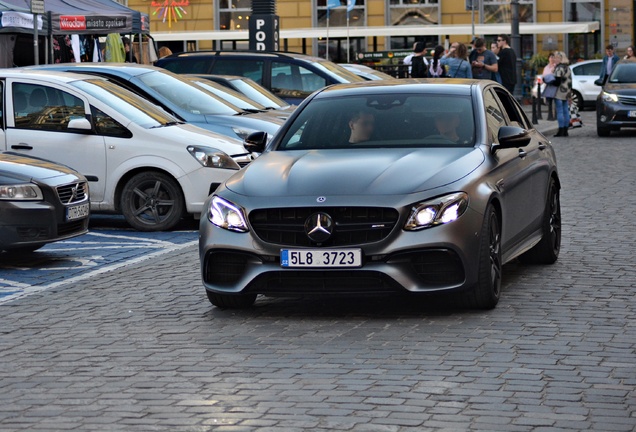 Mercedes-AMG E 63 S W213 Edition 1