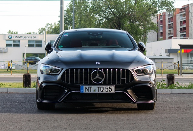 Mercedes-AMG GT 63 X290