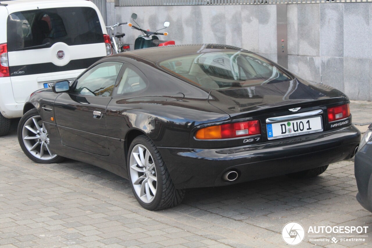 Aston Martin DB7 Vantage