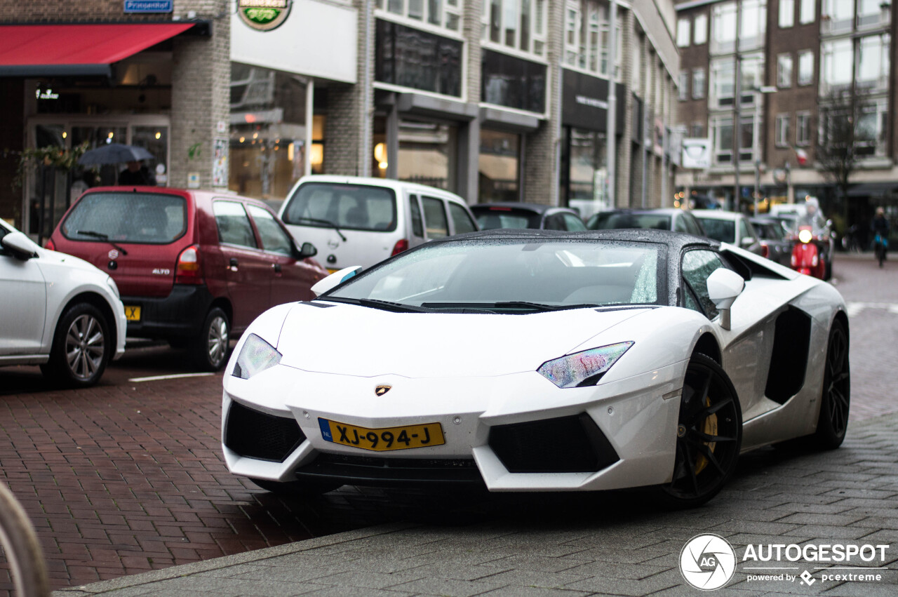 Lamborghini Aventador LP700-4 Roadster