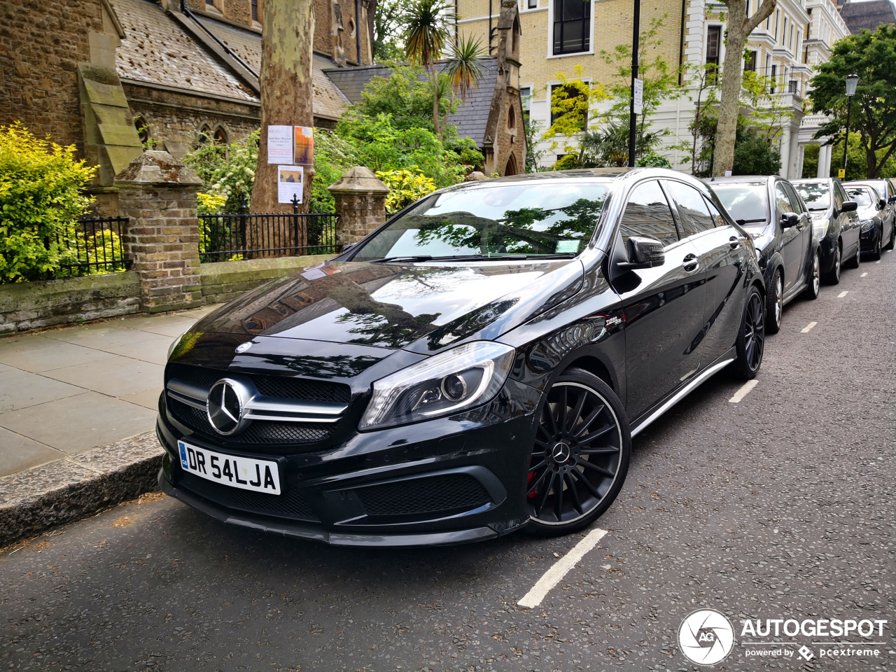 Mercedes-Benz A 45 AMG