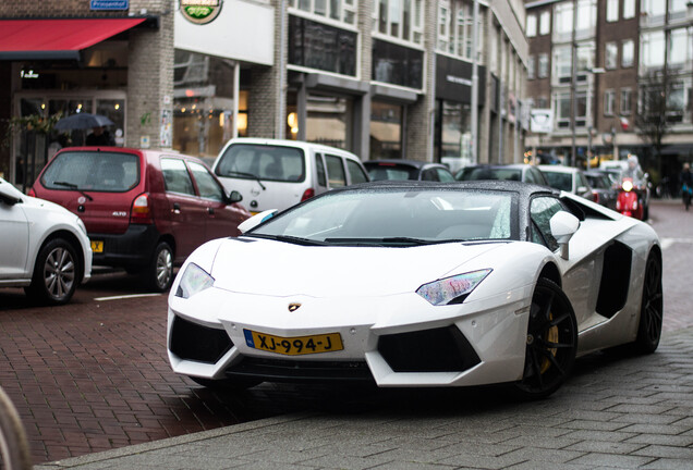 Lamborghini Aventador LP700-4 Roadster