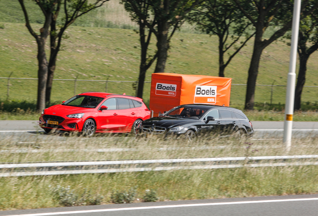 Mercedes-Benz CLS 63 AMG X218 Shooting Brake