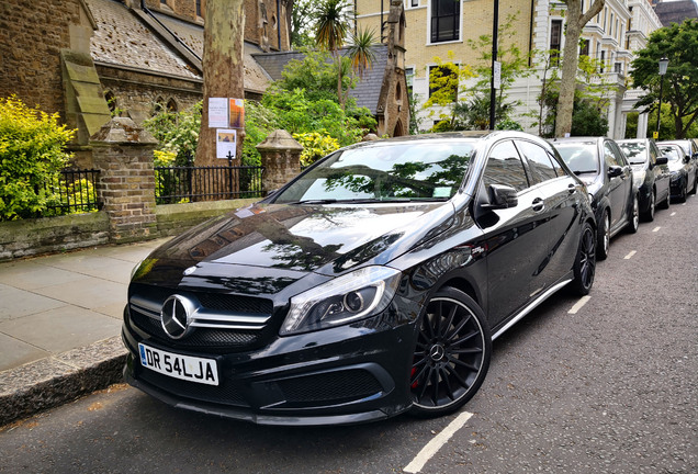 Mercedes-Benz A 45 AMG