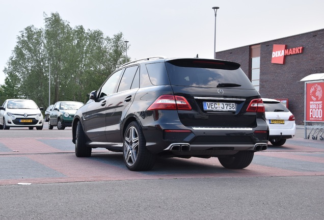 Mercedes-Benz ML 63 AMG W166